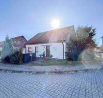 Familienidylle in Steuden - Großzügiges Zuhause mit großem Garten und Kaminofen - Teutschenthal