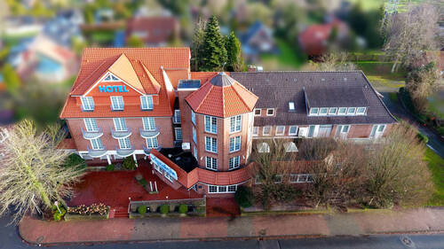 Luftaufnahme - 4 Zimmer Hotel, Pension, Gasthof zum Kaufen in Wiesmoor