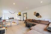 Wohn-Essbereich - 5 Zimmer Einfamilienhaus zum Kaufen in Reinbek
