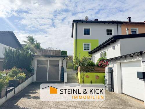 DHH mit Garage und Werkstatt oder XXL-Garage - Doppelhaushälfte mit ELW-Möglichkeit, Gartenidylle, Garage & XXL-Garage oder Werkstatt – Kümmersbruck