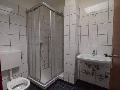 Badezimmer MUSTER - 2 Zimmer Etagenwohnung in Remscheid
