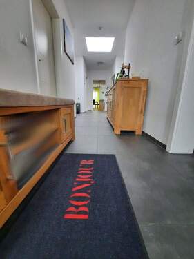 Flur - 4 Zimmer Bungalow zum Kaufen in Lahnstein