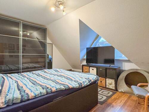 Schlafzimmer II OG - 