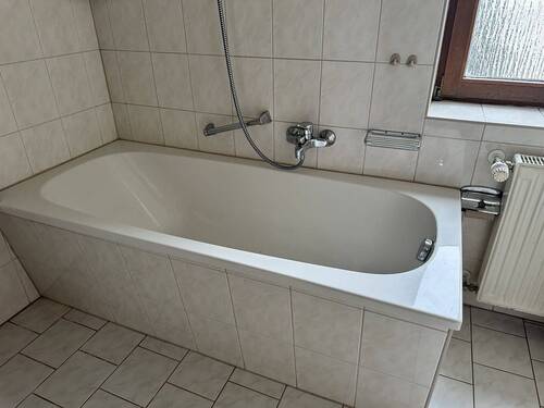 Tageslichtbad mit Wanne OG - 