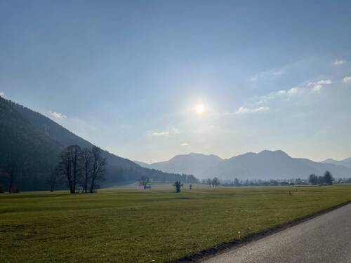 Ortsansicht Ellmösl - Wohnen wo andere Urlaub machen - DHH auf 560 m² großem Grundstück - SanierungErweiterung - Ellmösl