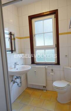 Tageslichtbad mit Dusche - 