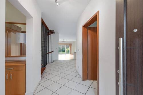 Eingangsbereich - 4 Zimmer Reihenmittelhaus zum Kaufen in Geesthacht