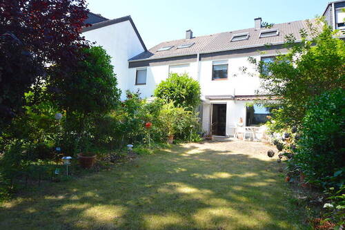 Hausansicht Gartenseite - 