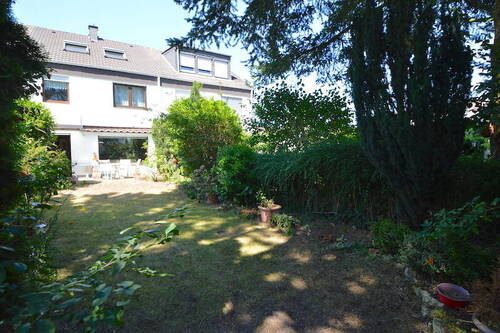 Hausansicht Gartenseite - 5 Zimmer Reihenmittelhaus zum Kaufen in Mainz / Finthen