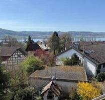 3-Familienhaus mit Seesicht und guter Bausubstanz in bevorzugter sehr ruhiger Wohnlage - Öhningen-Wangen