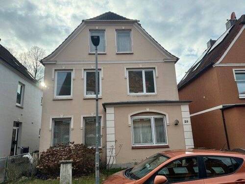Objekt - Einfamilienhaus mit 196,00 m² in Lübeck - Schlutup zum Kaufen
