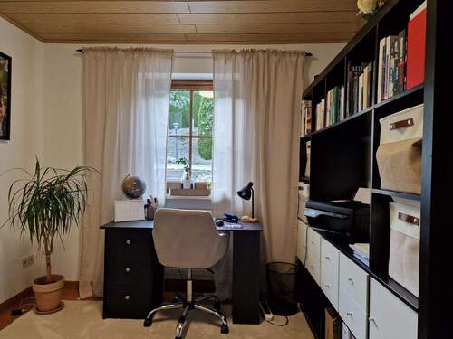 Kinderzimmer-oder-Büro EG - 