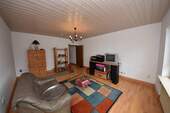 Nebengebäude OG Schlafzimmer 2 von 3 - 