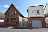 2-Familienhaus + Nebengebäude 1 Wohnung - 1 Zimmer Mehrfamilienhaus, Wohnhaus in Schaafheim