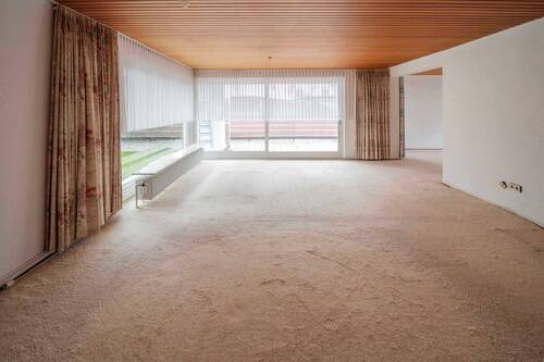 Wohnzimmer - 6 Zimmer Einfamilienhaus zum Kaufen in Rösrath