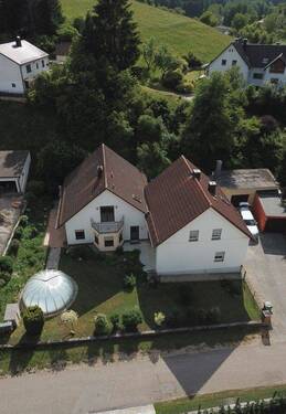 Bild 1 - **Preisreduzierung** Zwei für Eins!