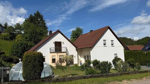 Bild 4 - Einfamilienhaus mit 220,00 m² in Deuerling zum Kaufen