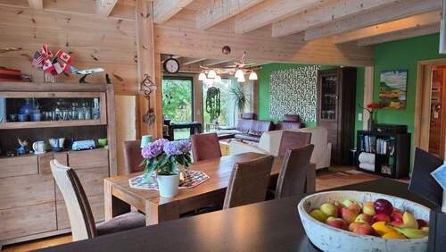 Blick ins Ess-und Wohnzimmer - 