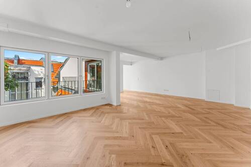 Wohnzimmer - 4 Zimmer Etagenwohnung zum Kaufen in Berlin