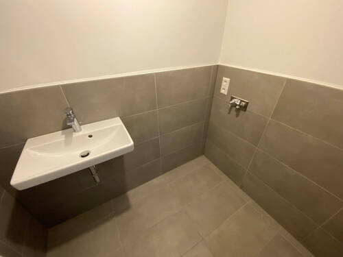 W6-Gäste WC.jpg - 