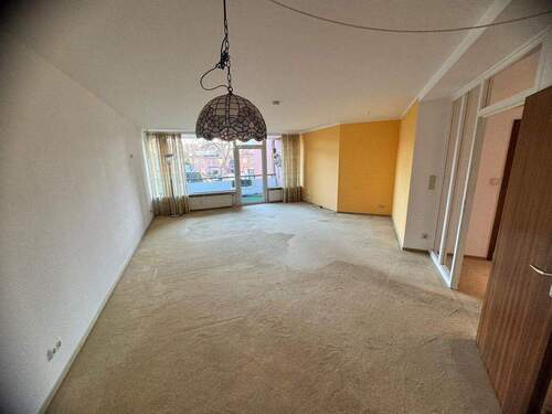 Wohn- und Esszimmer - 