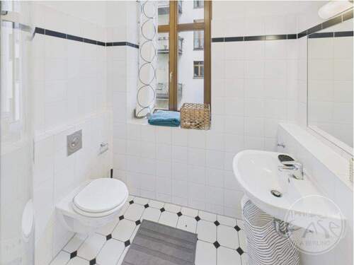 CAM05263G0-PR0021-STILL028 - 