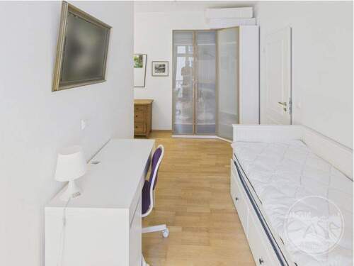 CAM05263G0-PR0021-STILL006 - 