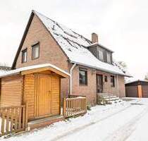RESERVIERT - Wohnhaus mit Einliegerwohnung: Viel Platz und Potenzial in ruhiger Lage - Stade