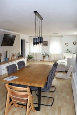 Wohn-/Esszimmer - 4 Zimmer Etagenwohnung zum Kaufen in Creglingen