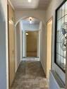 Flur Richtung Schlafzimmer - 