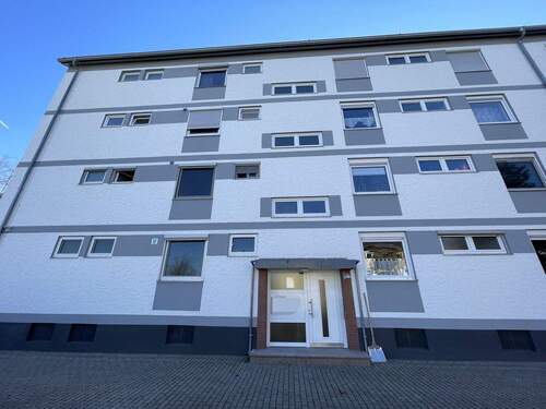 Nur 8 Parteien im Haus - 