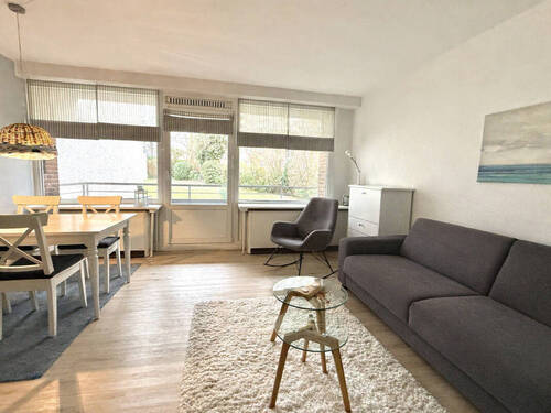 Wohnzimmer mit KI optimiert - 