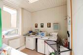 Hygieneraum Praxis - 9 Zimmer Mehrfamilienhaus, Wohnhaus in Flensburg