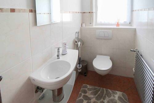 Gäste-WC 1.OG - 