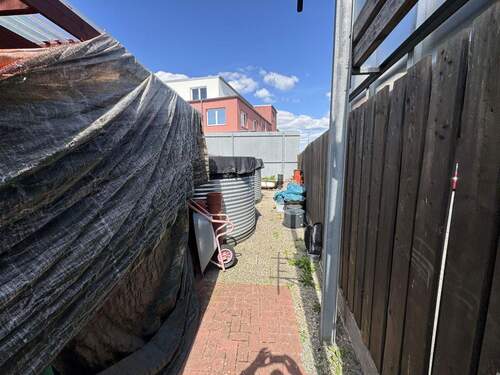 Hinterhof - 