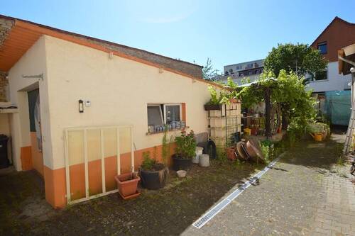 Hof-/Garten Impressionen - 