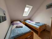 Schlafzimmer 2 - 