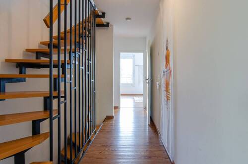 Flur im 1.OG (Ansicht 2) - 