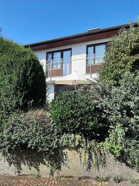 Bild 2 - 5 Zimmer Einfamilienhaus zum Kaufen in Oberursel