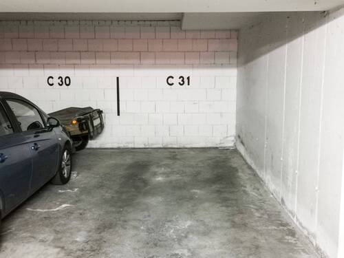 Stellplatz zur Wohnung - 