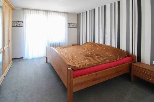 Schlafzimmer 1.OG - 