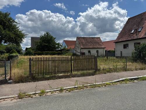 IMG_8851 - Sonniges Grundstück in Ansbach zu verkaufen