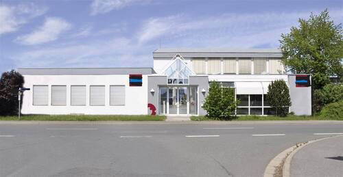 Frontansicht2 - LIF Umkreis ** Industriekomplex ** mit ca. 16.000 qm Grundstück