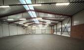 Open Halle innen - Halle zum Kaufen in Michelau