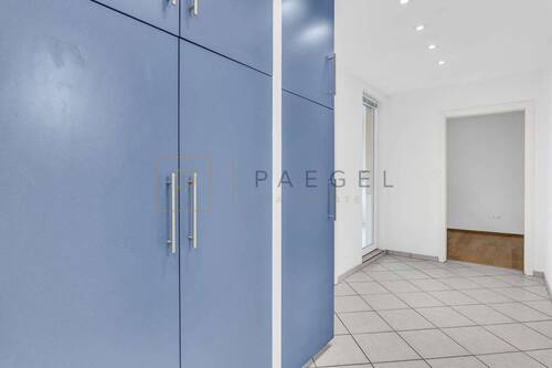 Geräumiger Einbauschrank - 