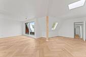 Wohnzimmer mit offener Küche - Etagenwohnung mit 129,70 m&sup2; in Berlin zum Kaufen