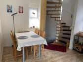 Esszimmer mit Wendeltreppe - 