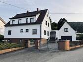 Außenansicht - Einfamilienhaus mit Ipfblick - sanierungsbedürftig, aber viel Potenzial