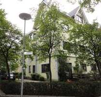 Nähe Stadtpark: Zentrale u. gepflegte 1-Zimmer-Dachgeschoss-Wohnung in 23568 Lübeck-St.Gertrud