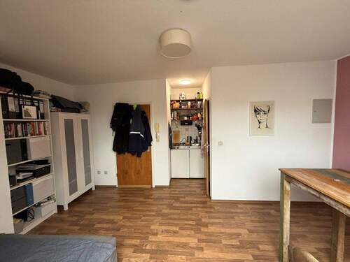 Wohn-/Schlafzimmer - 